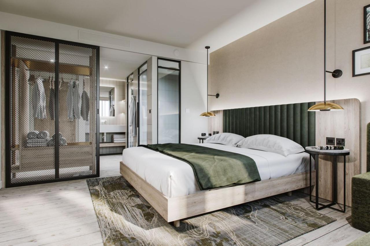 Hilton Garden Inn Peterborough City Centre Экстерьер фото