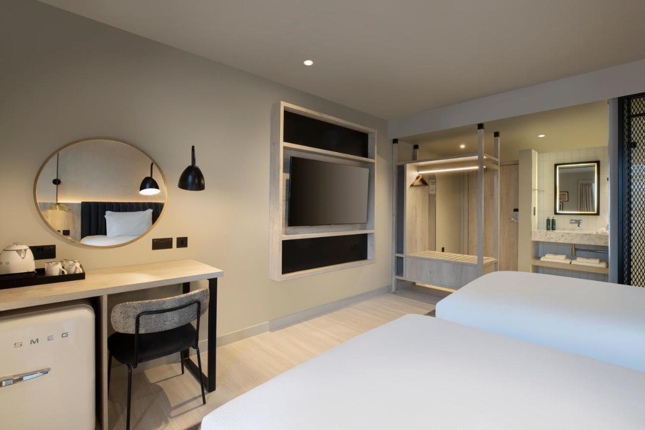 Hilton Garden Inn Peterborough City Centre Экстерьер фото