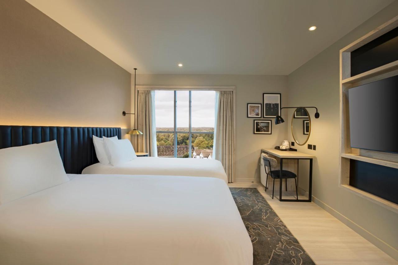 Hilton Garden Inn Peterborough City Centre Экстерьер фото